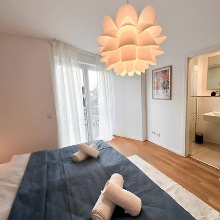 Holiday home Modernes & Zentrales Haus - 130 Qm - 13 Min Bis Koeln Messe *