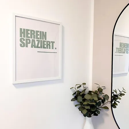 Big House 130 Qm 13 Min Cologne Trade Fair 19 Min Duesseldorf Vakantiehuis *