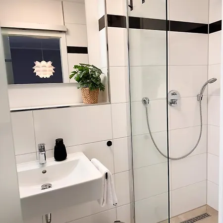 Vakantiehuis Big House 130 Qm 13 Min Cologne Trade Fair 19 Min Duesseldorf