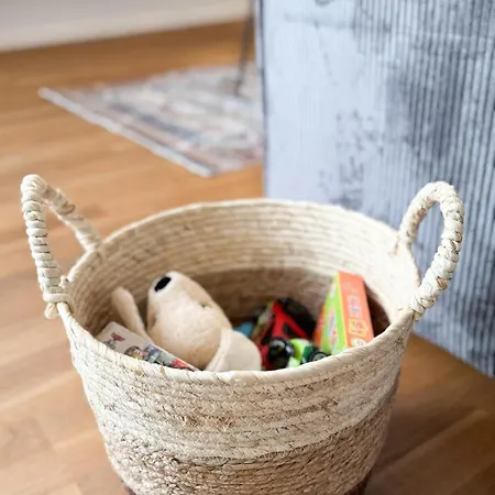 Big House 130 Qm 13 Min Cologne Trade Fair 19 Min Duesseldorf Vakantiehuis Leverkusen