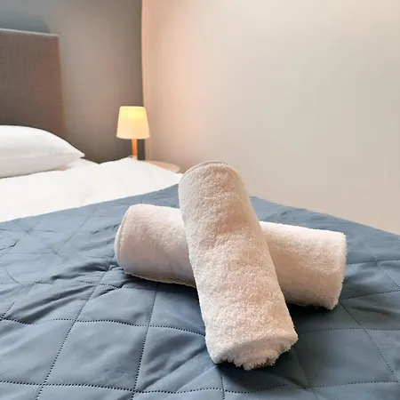 Big House 130 Qm 13 Min Cologne Trade Fair 19 Min Duesseldorf